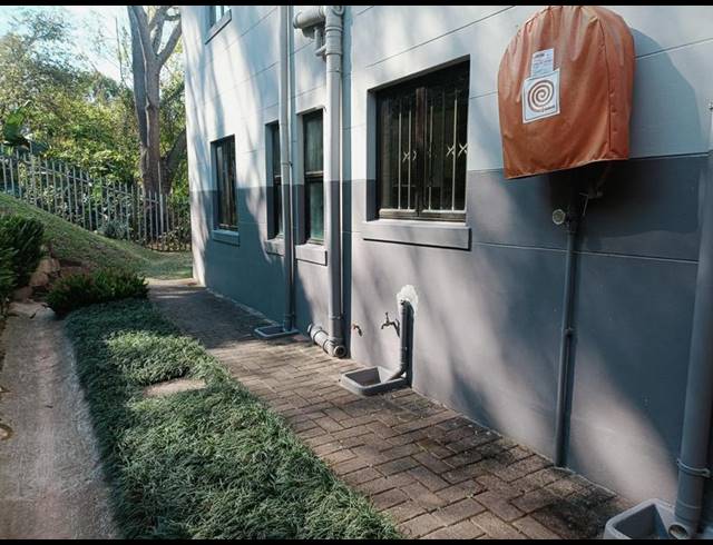 2 BEDROOM TOWNHOUSE FOR SALE IN THE WOLDS
